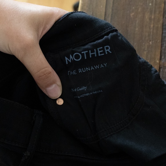 Mother The Runaway Flare Jeans - Picture 5 of 7